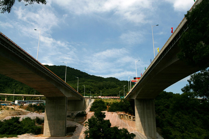 Second Access Road to Yantian Opened