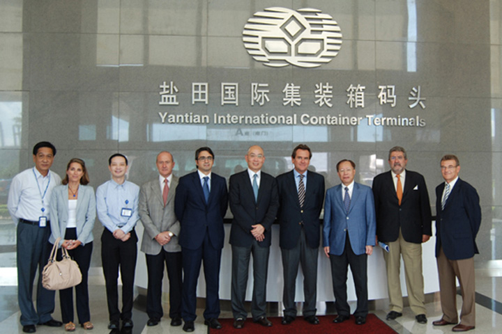 Delegation from Port of Barcelona Visits YICT