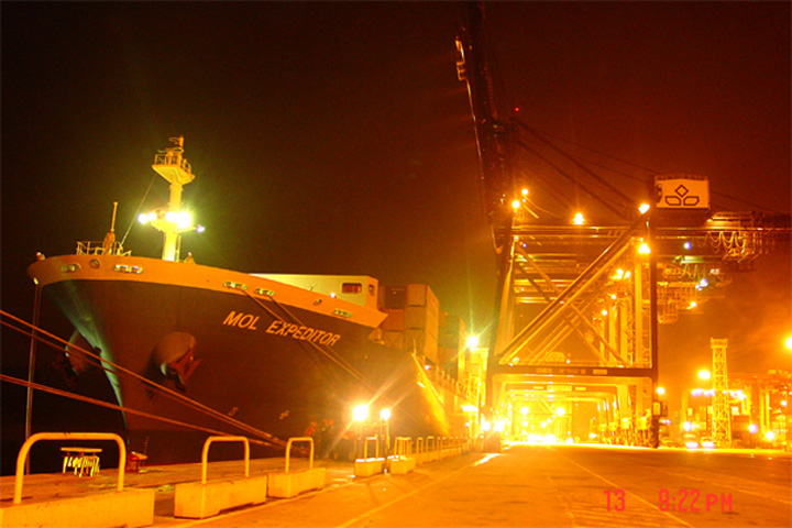 "MOL Expeditor" on 13 June 2005