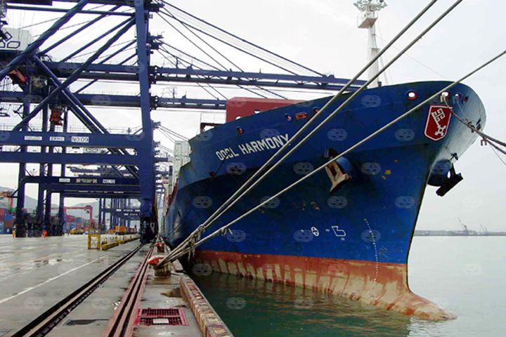 "OOCL Harmony" on 10 Jun 2003