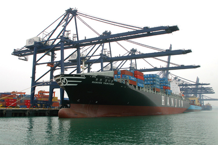 "Hanjin Yantian" on 5 December 2005