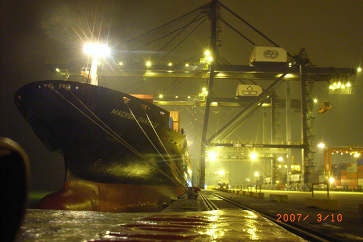 "Maersk Danville" on 10 March 2007 (FM5)