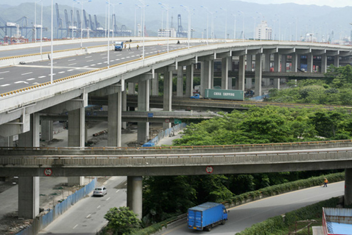 91% of the road makes up the bridge-tunnel.