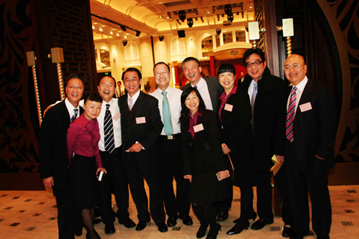 On 18 January 2008, YICT invited more than 500 guests from shipping lines, shipping agents, end-users and third-party logistics providers to its Spring Dinner at InterContinental Shenzhen.