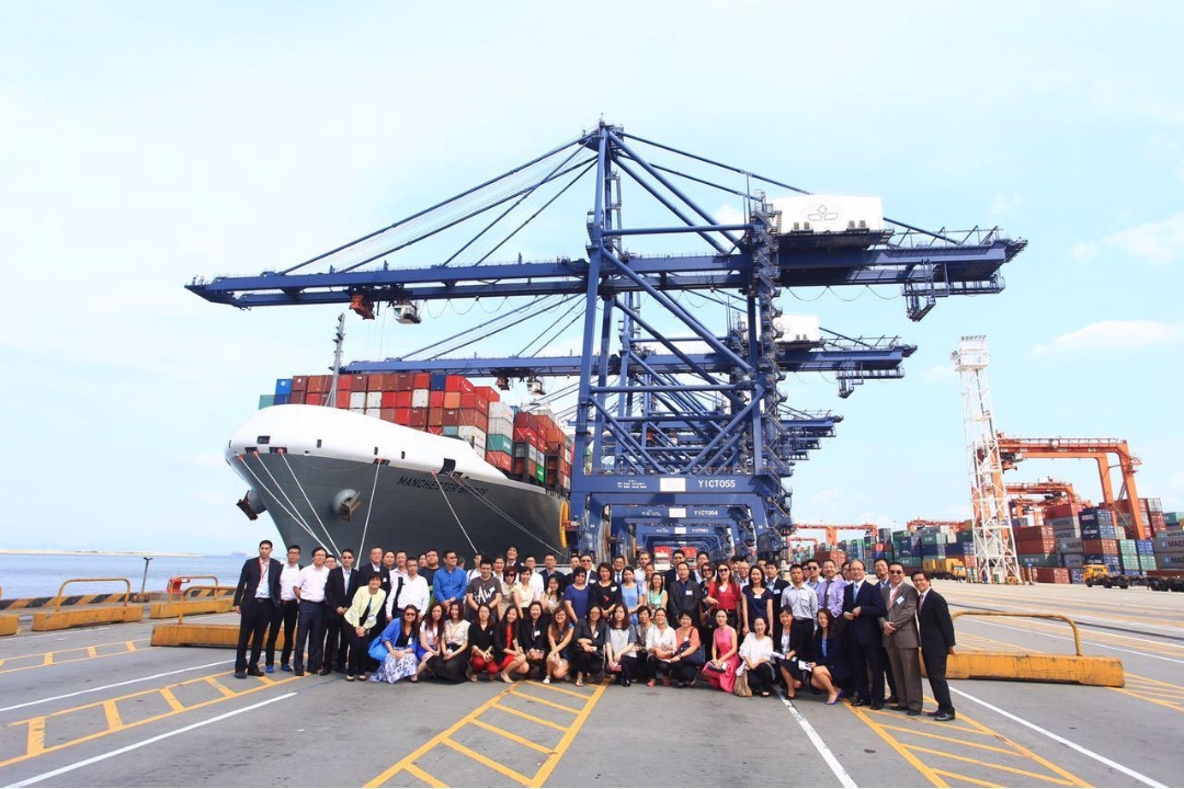 The Manchester Bridge makes its inaugural call at YICT