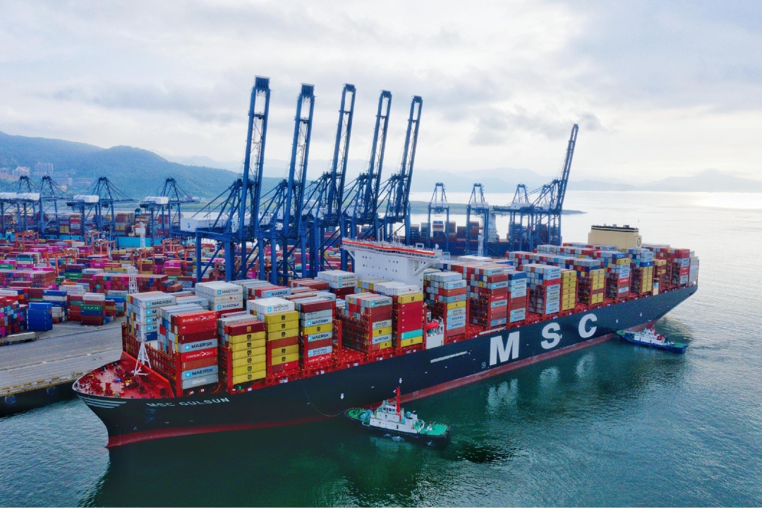 On 23 July 2019, YANTIAN celebrated the maiden call of the “MSC Gulsun”, the world's largest container vessel.