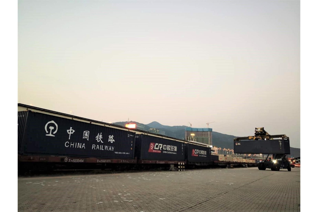 PML Transports Urgent Cargo for ZTE