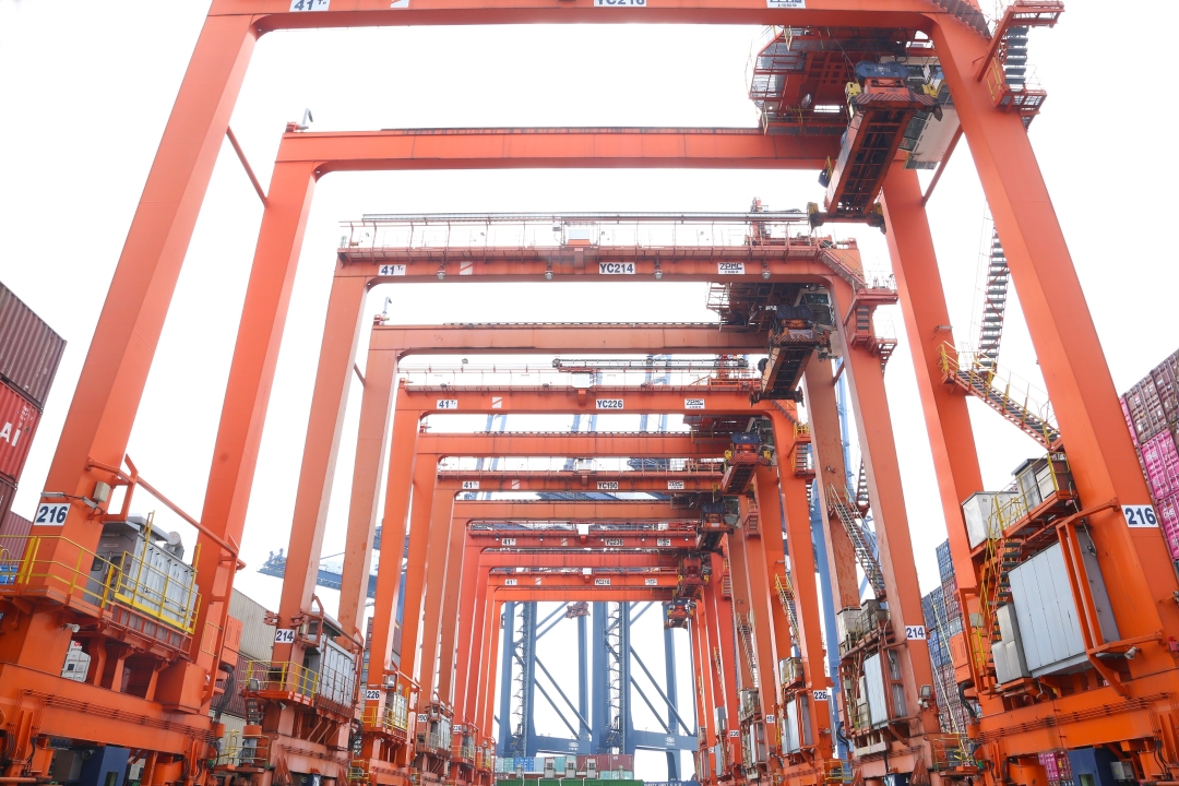 Electric Gantry Cranes